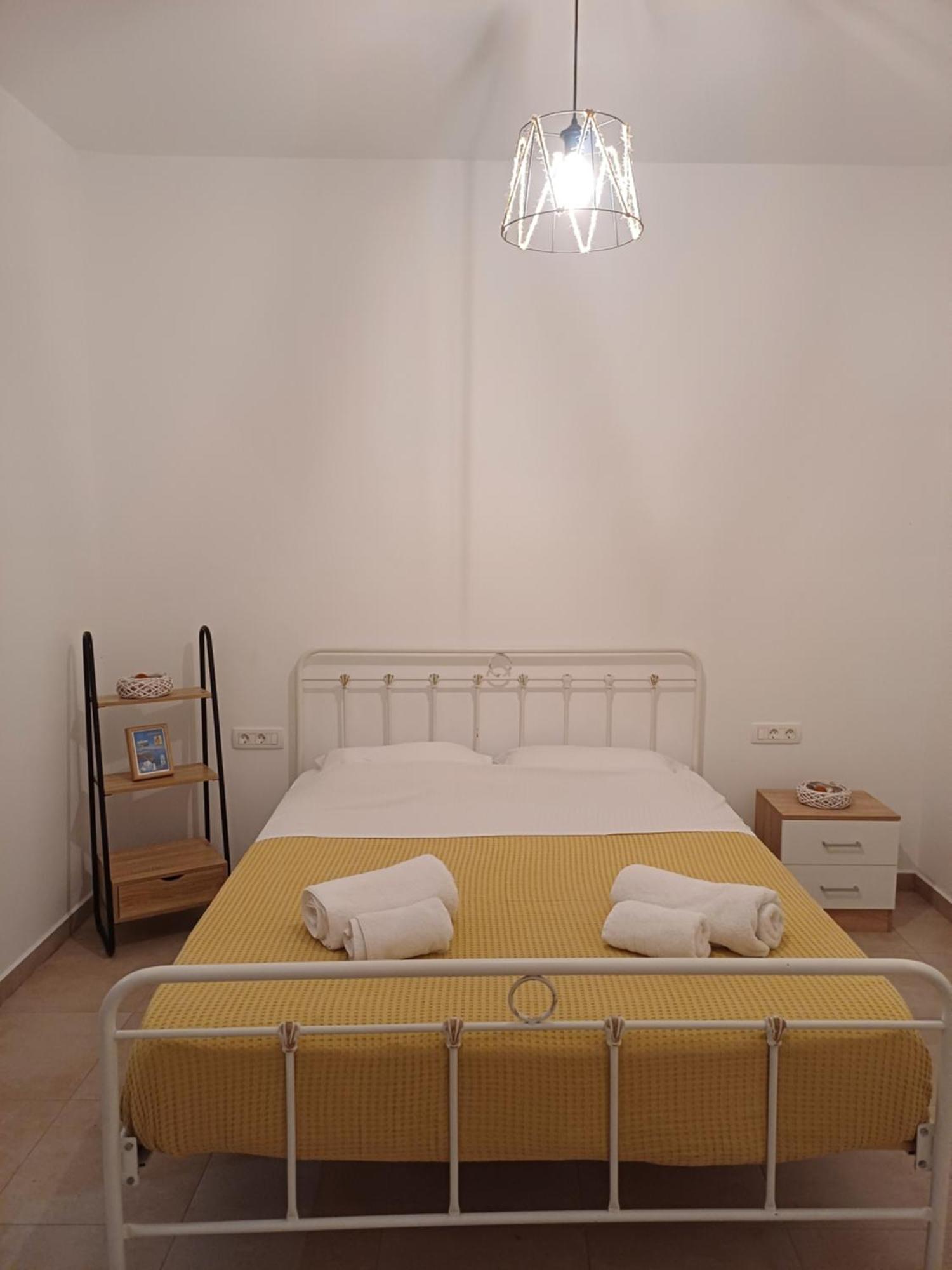 'Irene' Cycladic House With Sunrise And Sea View! Foinikiá Exterior foto