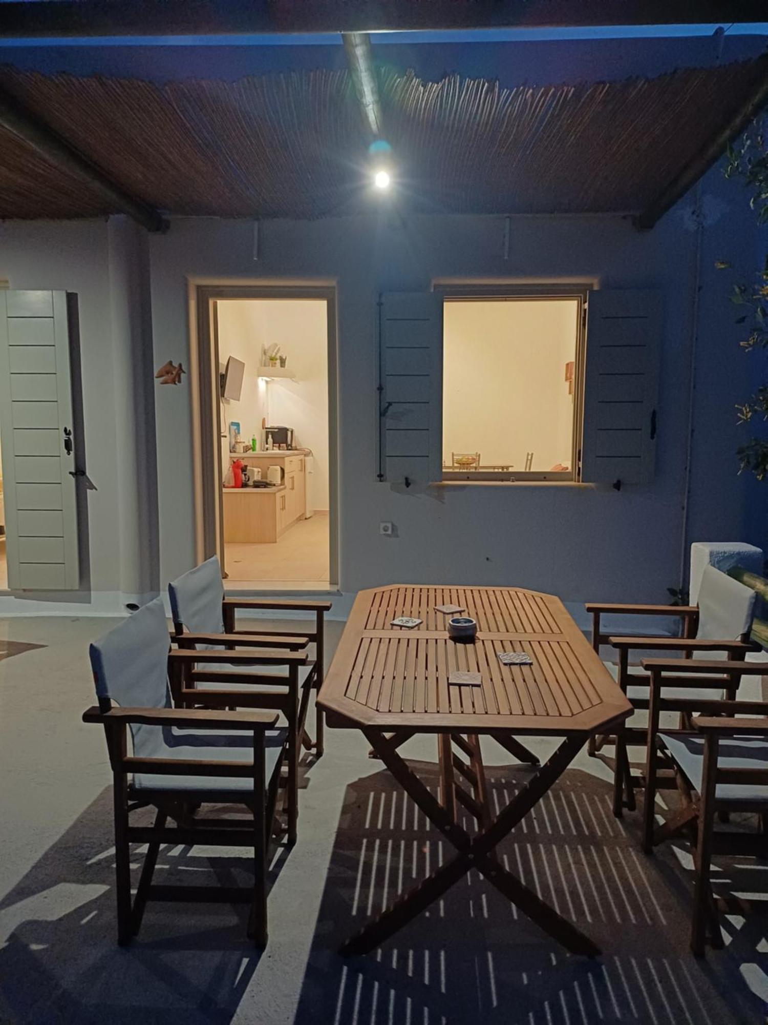 'Irene' Cycladic House With Sunrise And Sea View! Foinikiá Exterior foto