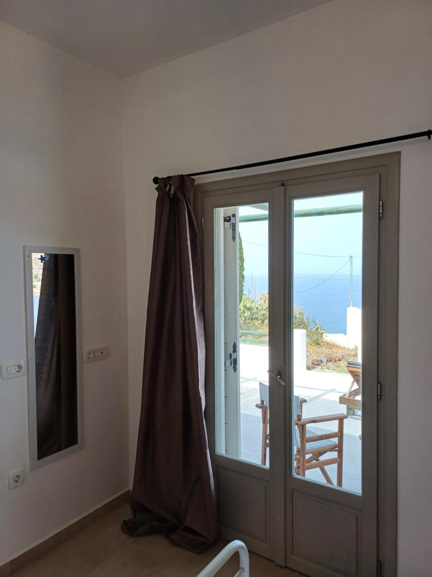 'Irene' Cycladic House With Sunrise And Sea View! Foinikiá Exterior foto