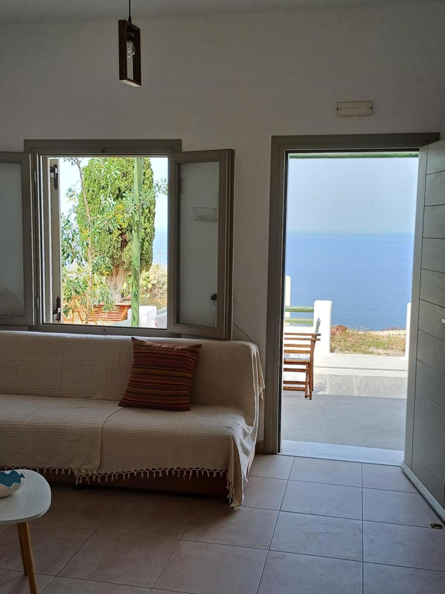 'Irene' Cycladic House With Sunrise And Sea View! Foinikiá Exterior foto