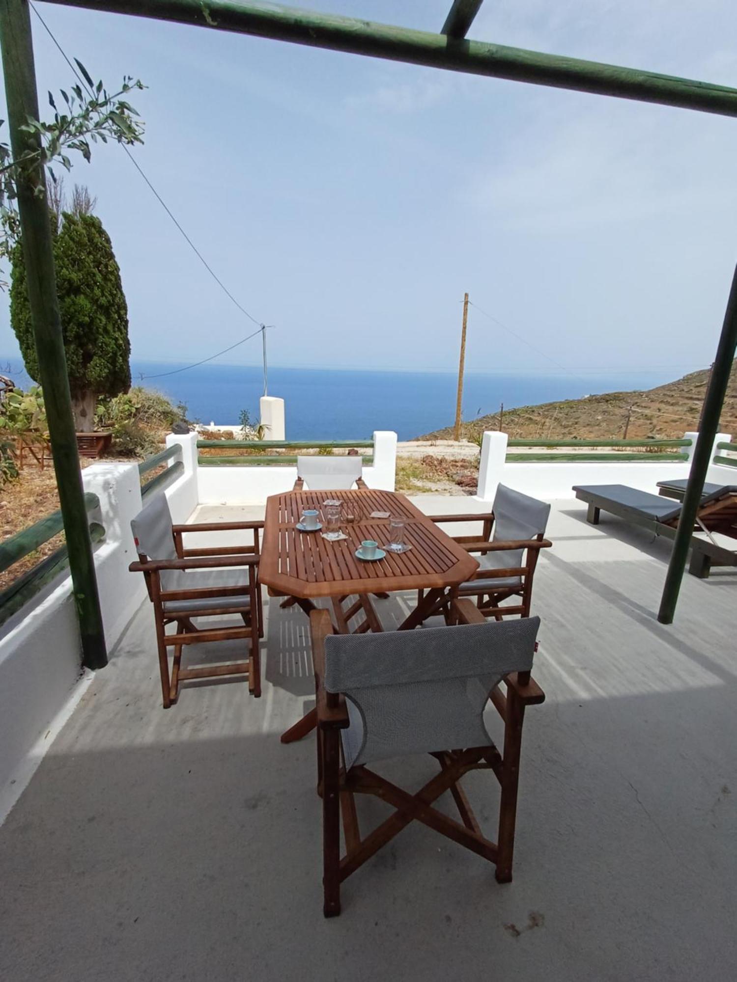 'Irene' Cycladic House With Sunrise And Sea View! Foinikiá Exterior foto