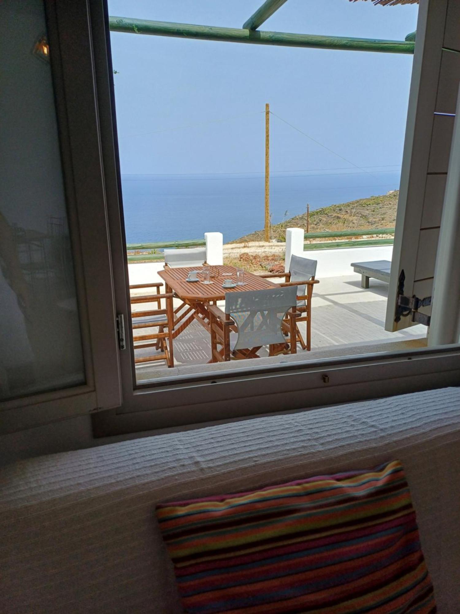 'Irene' Cycladic House With Sunrise And Sea View! Foinikiá Exterior foto